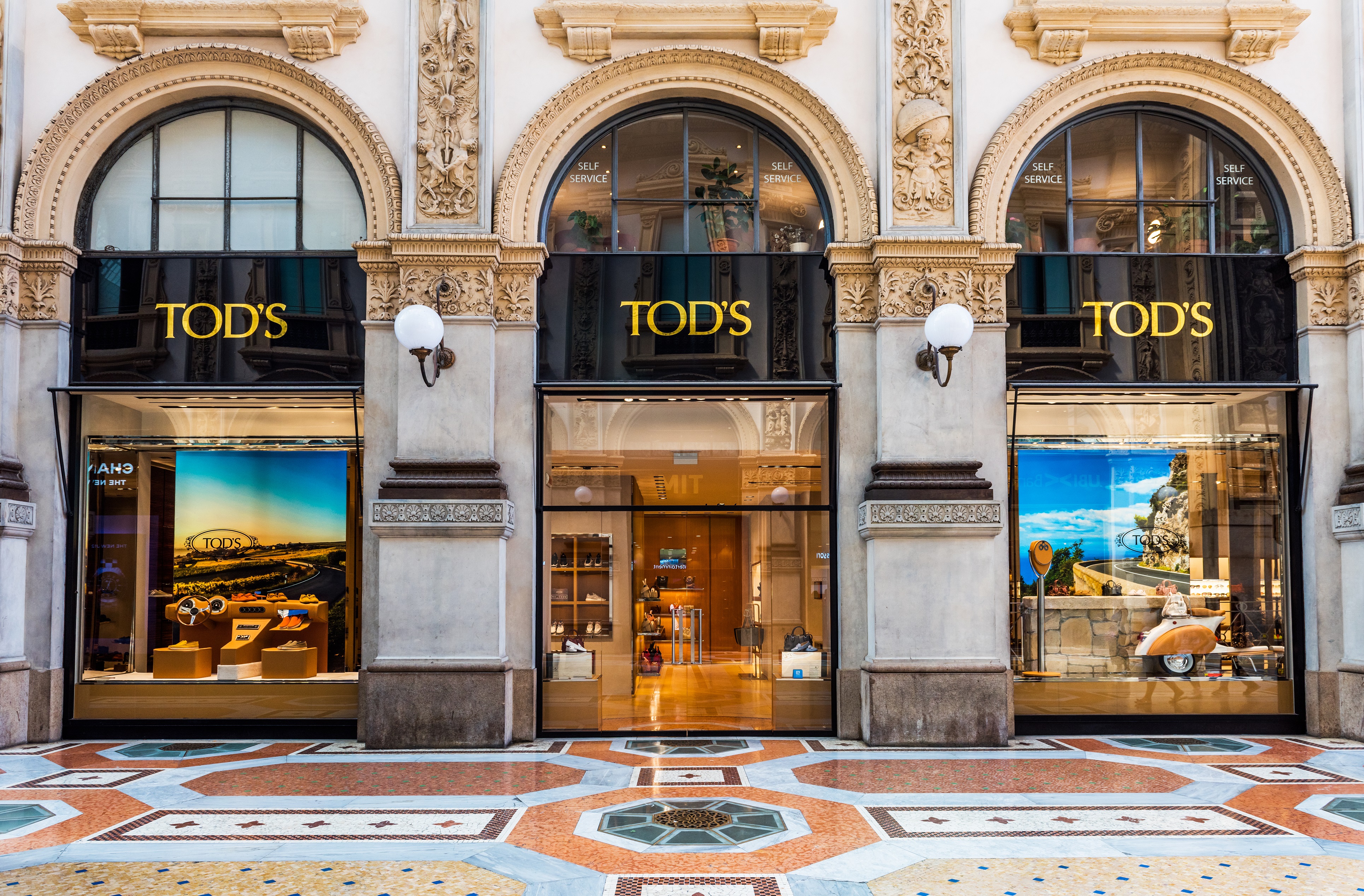 Diego Della Valle: LVMH, 2022 and the Tod's store in Milan's Galleria -  LaConceria