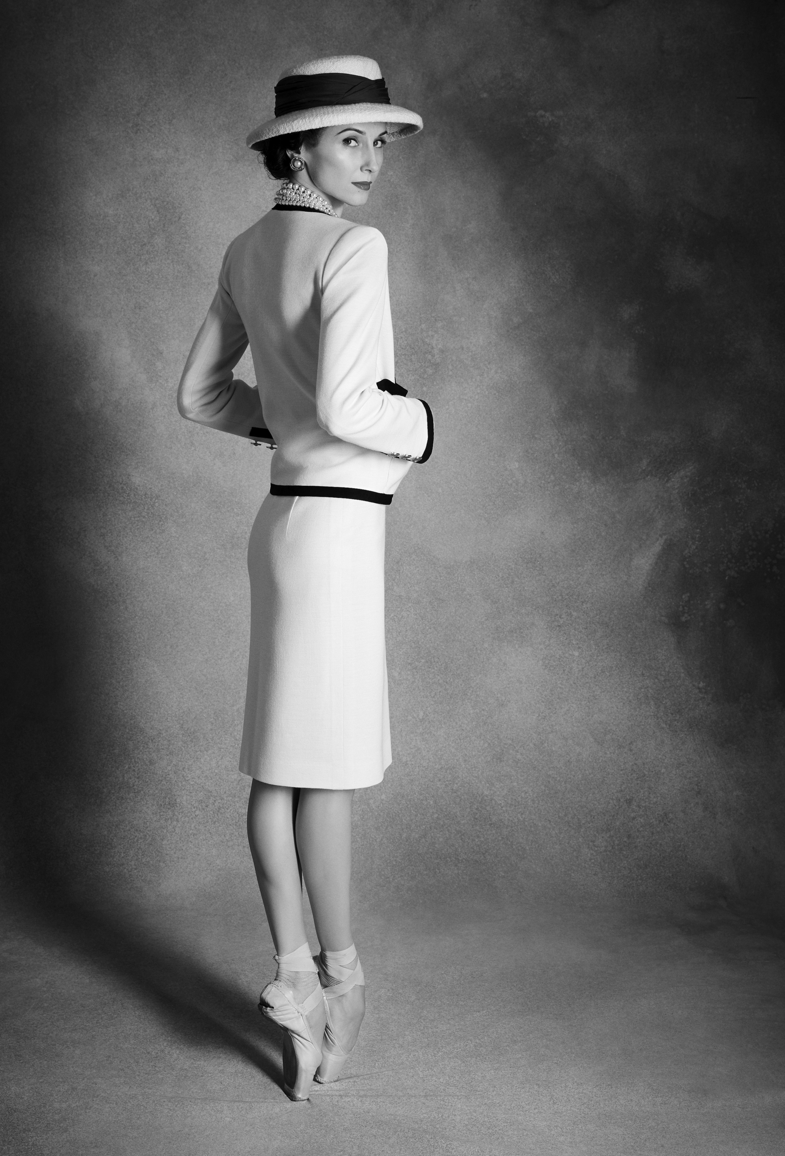 Behind The Fashion Icon: Coco Chanel Story - Fashinnovation