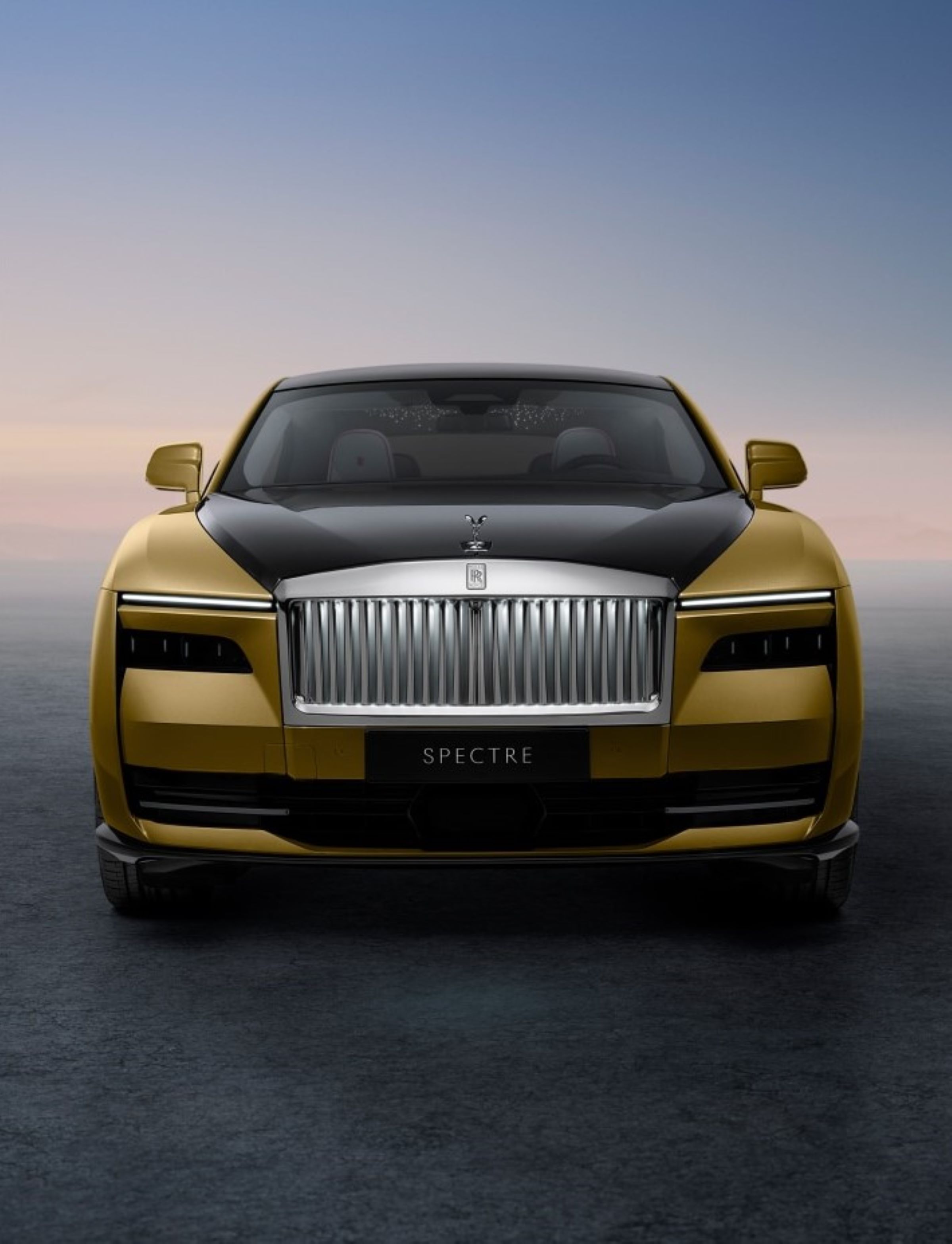 Rolls Royce sets sales records - Luxury Tribune