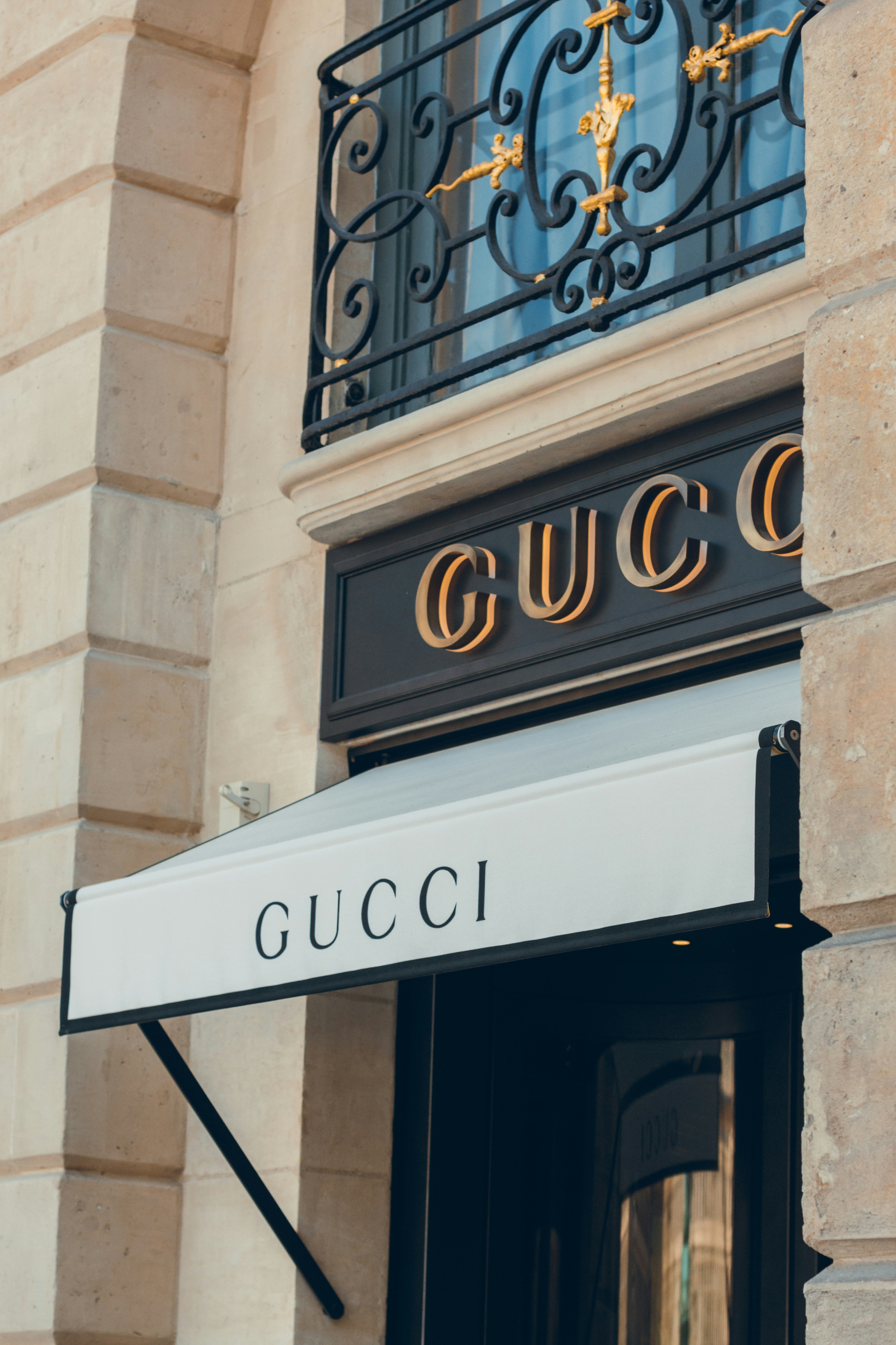 Kering voit son chiffre d’affaires chuter de -10% au premier trimestre ...