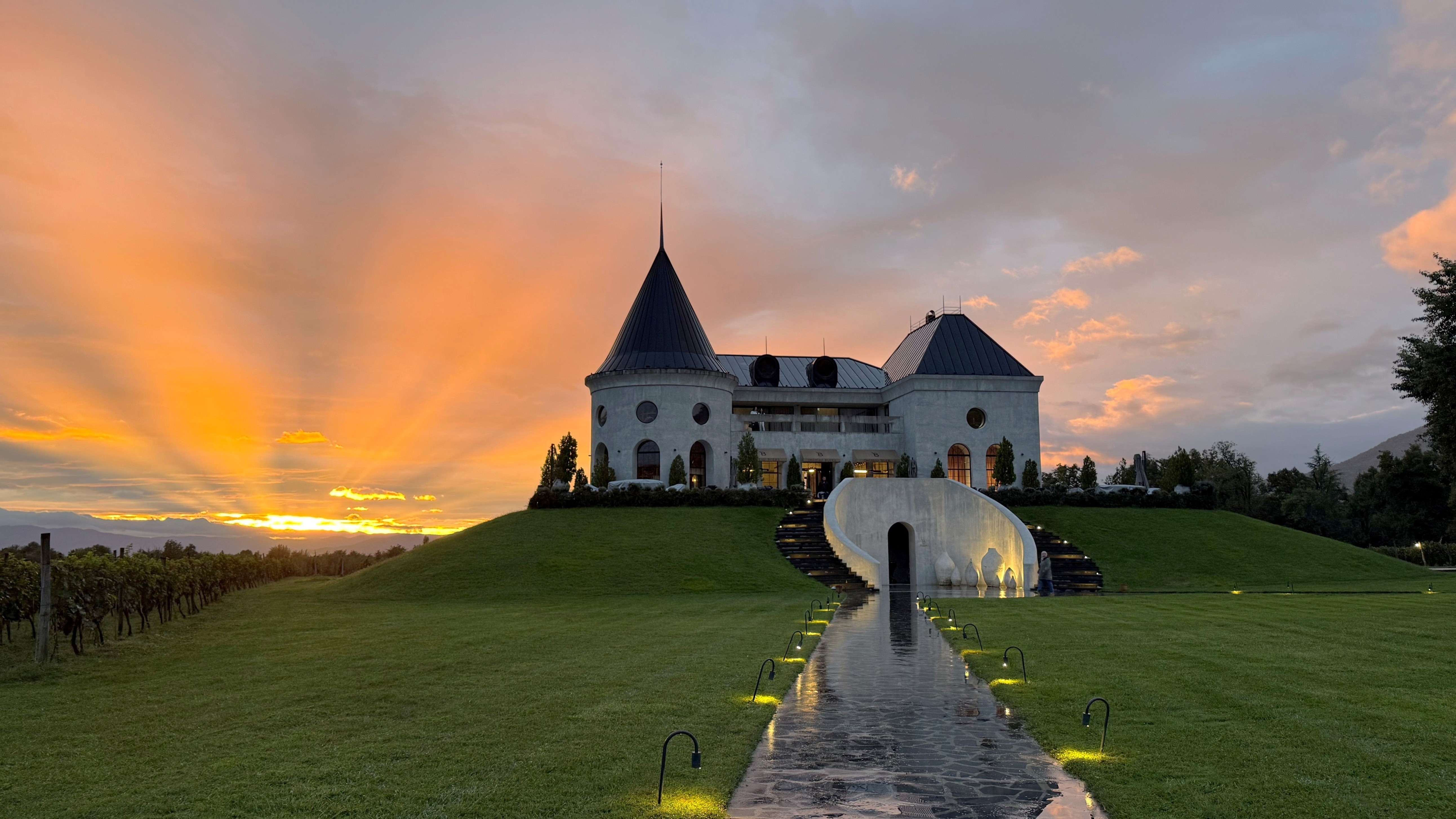 Image for Georgia Believes in Its Wine Heritage and Dreams of a Peaceful Future