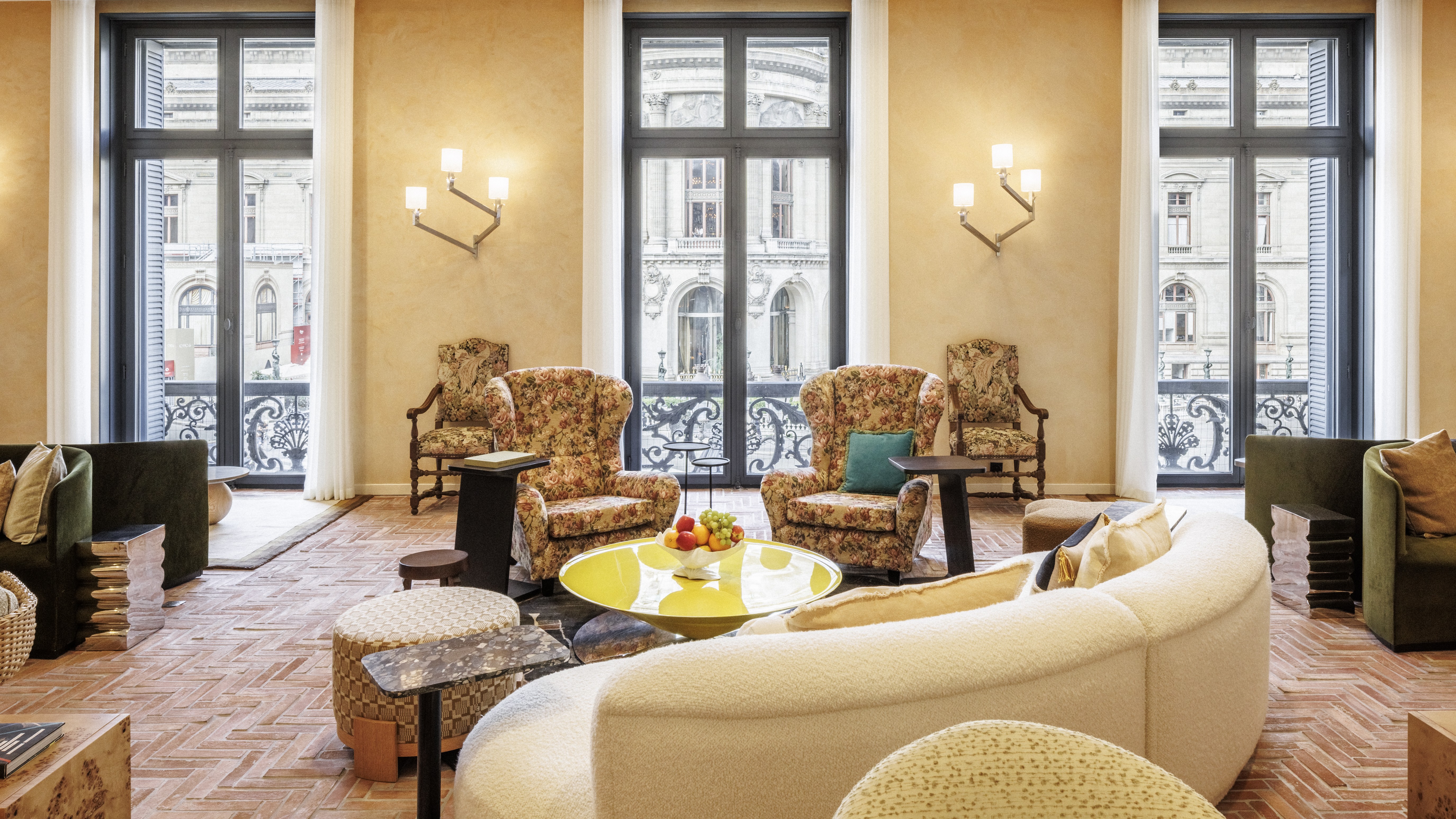 In Paris, the New Private Clubs for the Ultra-Wealthy are Attracting ...